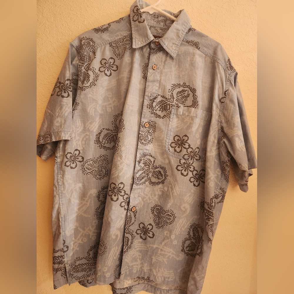 BASIC OPTIONS MENS SHORT SLEEVE SHIRT LARGE